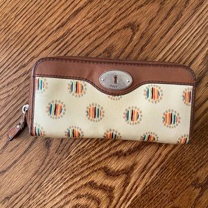 Fossil Keyper wallet